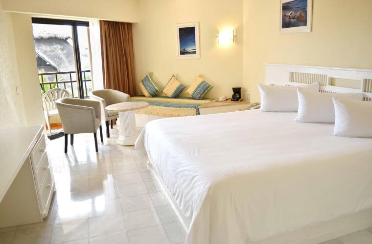 Select Superior suite at Sandos Playacar