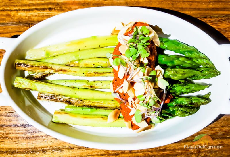 Asparagus at The Grill at 1 26 restaurant in Playa del Carmen