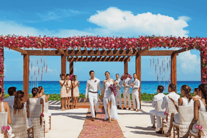 Top 10 Destination Wedding Locations in The World (2022)
