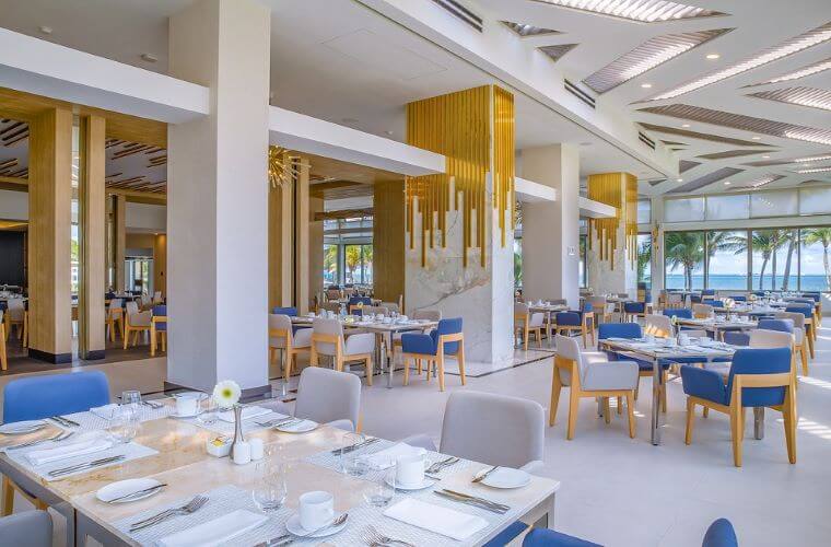 Blanca Blue restaurant at Garza Blanca Cancun