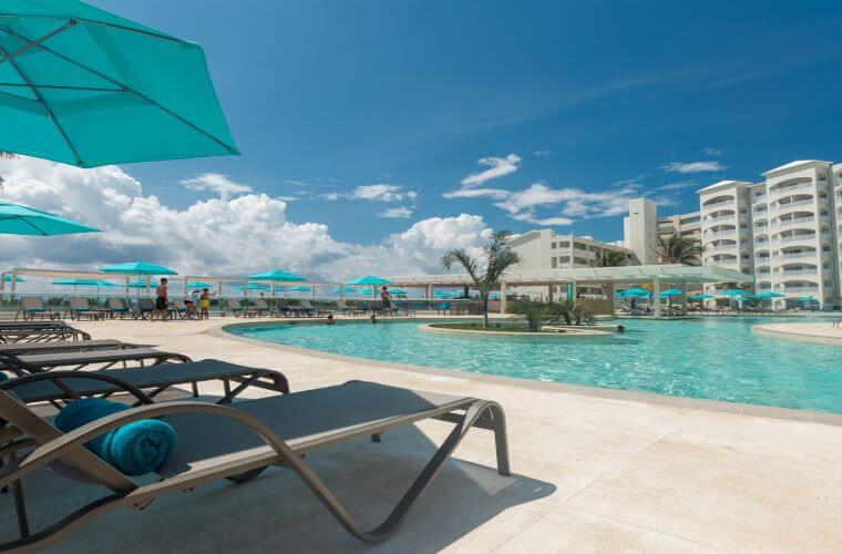 the pool area at Royal Uno Cancun