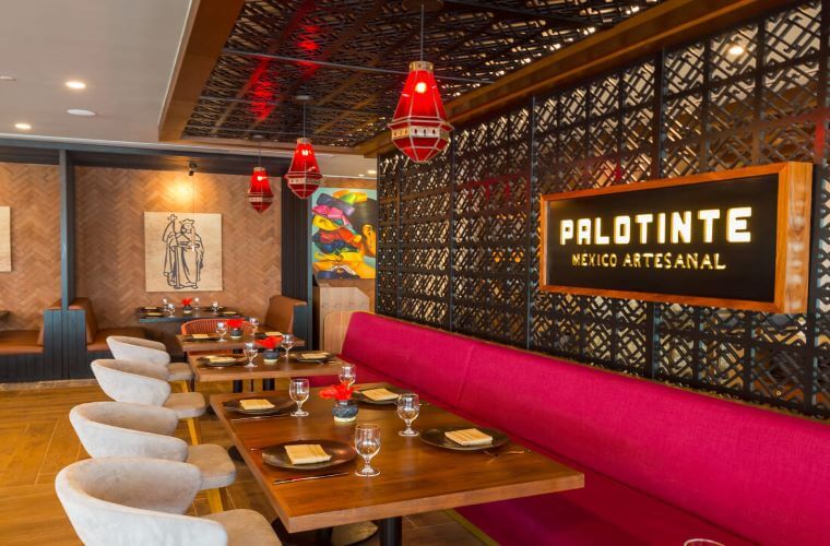 Palotinte restaurant interior at Royal Uno Cancun 