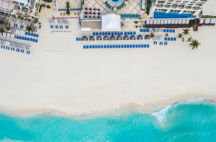 the beach at Wyndham Alltra Cancun 