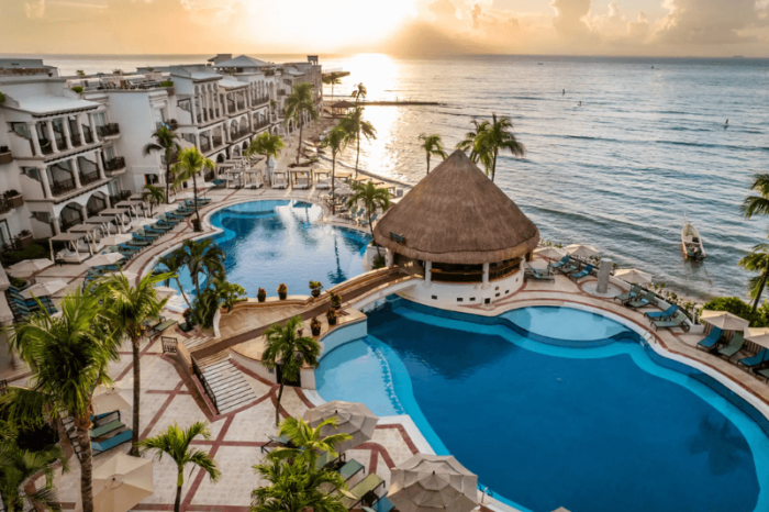 Weddings at Wyndham Alltra Playa Del Carmen | Our Honest Review (2024)