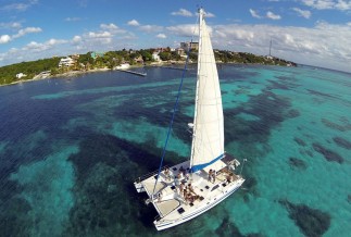 Cancun Catamaran to Isla Mujeres