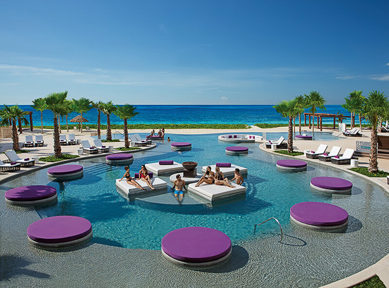 Swimming pool at Breathless Riviera Maya