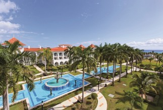 Riu Palace aerial view